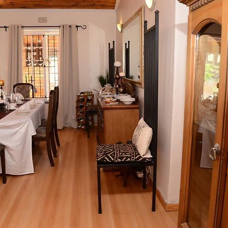 Simonsberg Guest House ستيلينبوش المظهر الخارجي الصورة
