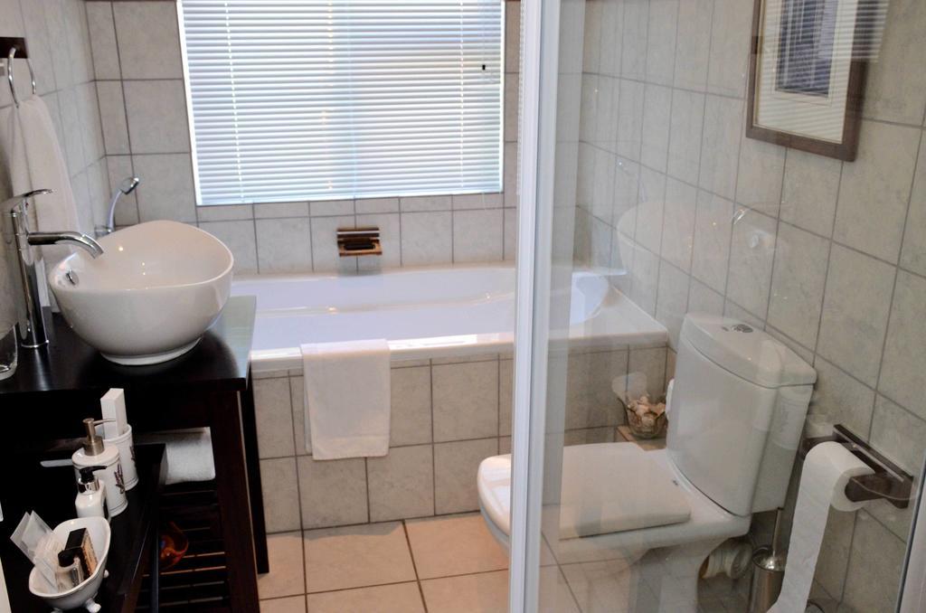 Simonsberg Guest House ستيلينبوش الغرفة الصورة