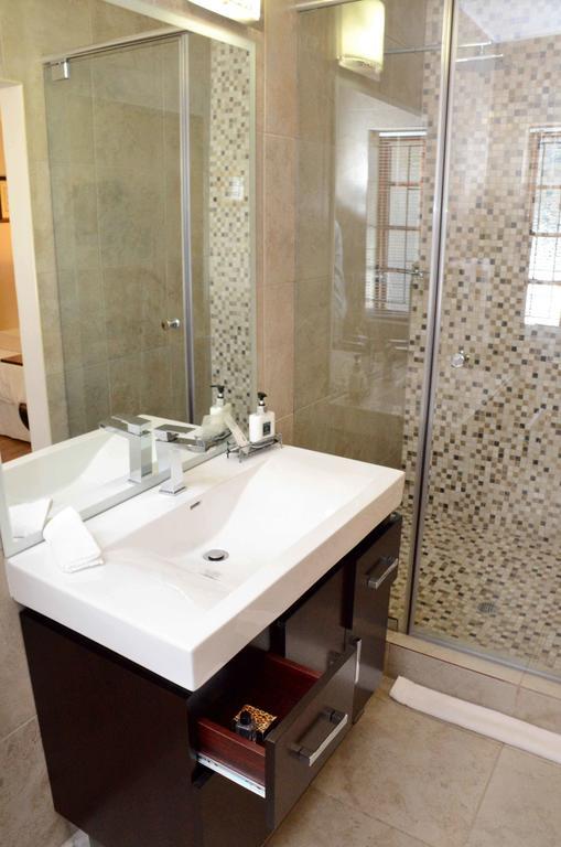 Simonsberg Guest House ستيلينبوش الغرفة الصورة